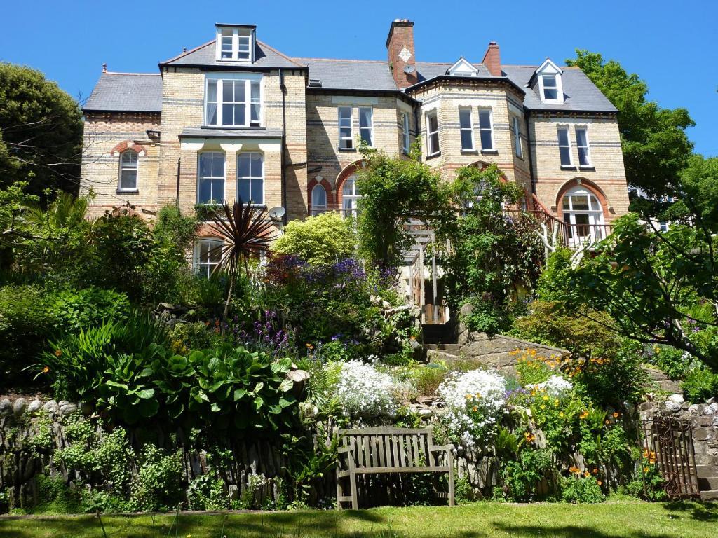 Hotel The Woodlands à Ilfracombe Extérieur photo